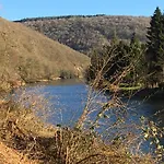펜션 La Passerelle A Mouzaive